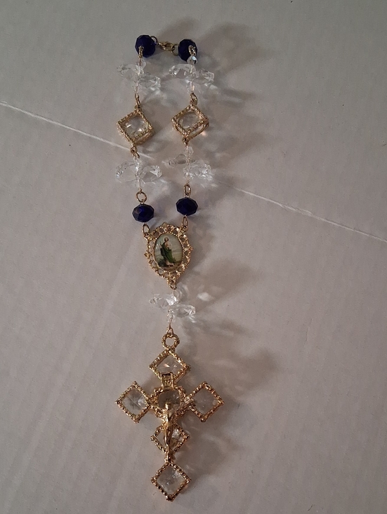 Unbranded Jewelry - Gold-Tone Clear /Navy Bead Rosary Auto /Travel with Virgin Mary (C)